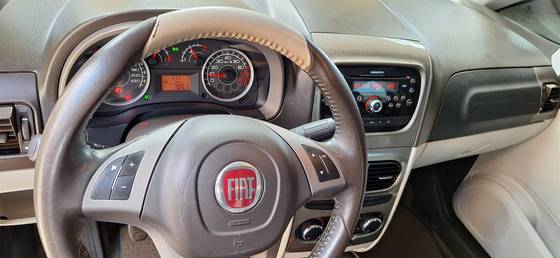 FIAT IDEA 1.6 MPI ESSENCE 16V FLEX 4P MANUAL