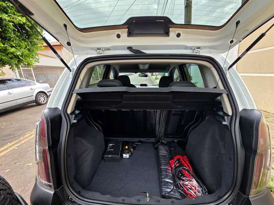 FIAT-IDEA-1.8 MPI ADVENTURE 16V FLEX 4P AUTOMATIZADO FIAT-IDEA-2014