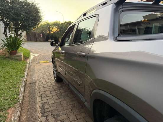 FIAT-TORO-2.0 16V TURBO DIESEL FREEDOM 4WD AT9 FIAT-TORO-2019