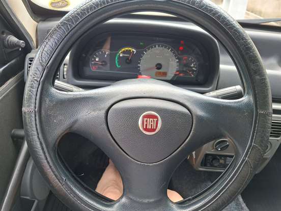 FIAT-UNO-2010