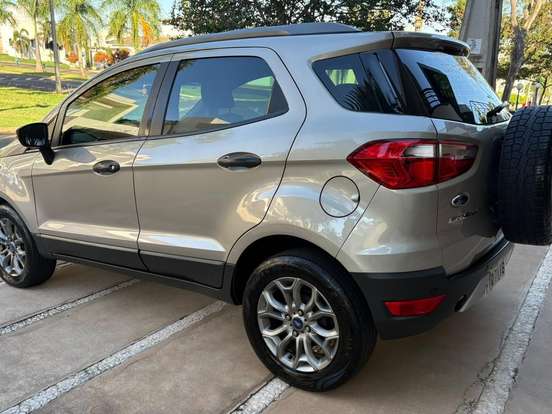 FORD-ECOSPORT-1.6 FREESTYLE 16V FLEX 4P MANUAL FORD-ECOSPORT-2013