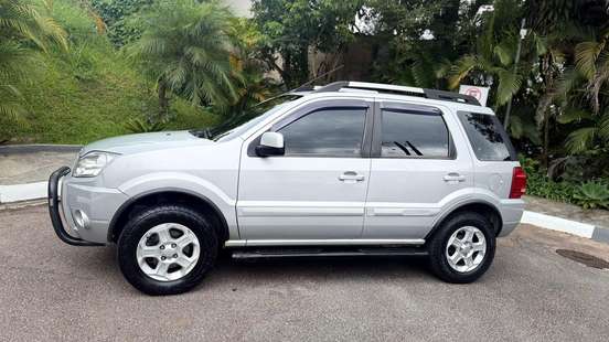 FORD-ECOSPORT-2011