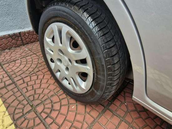 FORD-FIESTA-1.6 ROCAM SE 8V FLEX 4P MANUAL FORD-FIESTA-2014