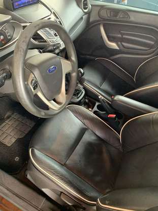 FORD-FIESTA-2012