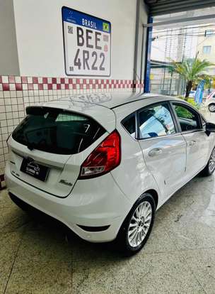 FORD-FIESTA-2013
