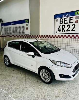 FORD-FIESTA-2013