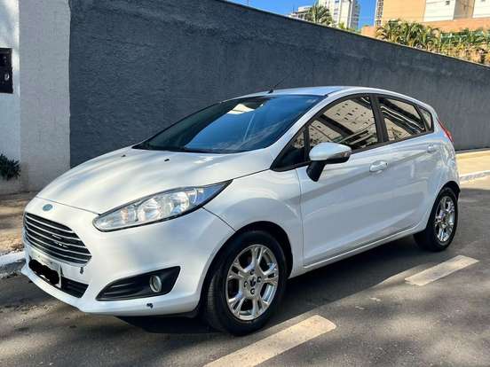 FORD-FIESTA-1.6 SE HATCH 16V FLEX 4P MANUAL FORD-FIESTA-2015