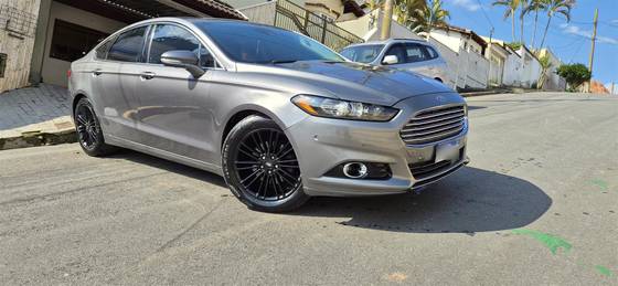 FORD FUSION 2.0 TITANIUM AWD 16V GASOLINA 4P AUTOMÁTICO