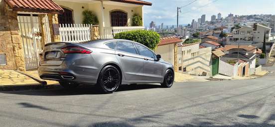 FORD-FUSION-2014