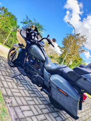 HARLEY-DAVIDSON-ROAD GLIDE LIMITED-2022