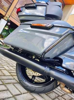HARLEY-DAVIDSON-ROAD GLIDE LIMITED-2022