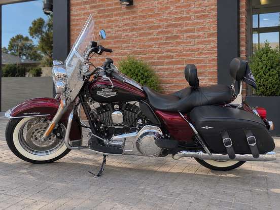 HARLEY-DAVIDSON-ROAD KING CLASSIC-2015