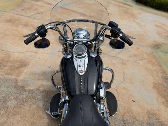 HARLEY-DAVIDSON-SOFTAIL HERITAGE CLASSIC HARLEY-DAVIDSON-SOFTAIL HERITAGE CLASSIC-2014