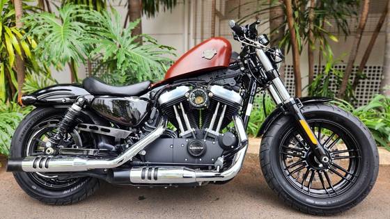 HARLEY-DAVIDSON SPORTSTER XL 1200 X 