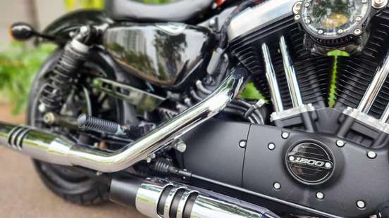HARLEY-DAVIDSON-SPORTSTER XL 1200 X-2017