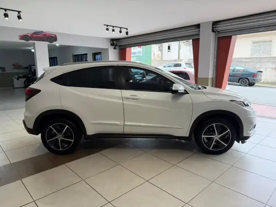 HONDA-HR-V-2021