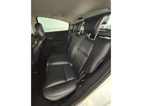 HONDA-HR-V-2015