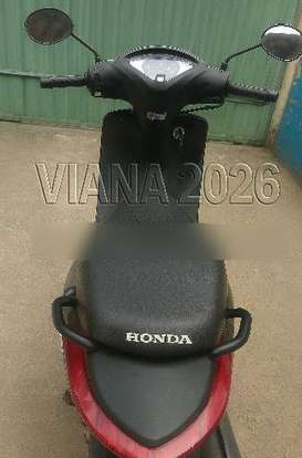 HONDA-BIZ 125 ES-2012