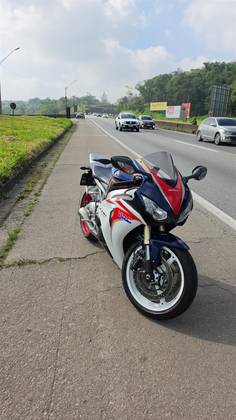 HONDA CBR 1000RR FIREBLADE 
