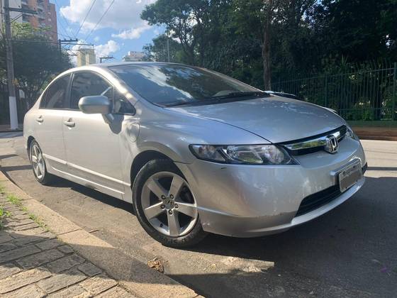 HONDA CIVIC 1.8 LXS 16V FLEX 4P MANUAL
