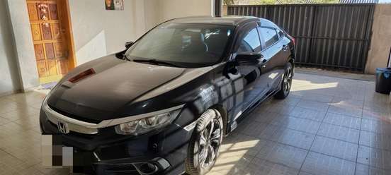 HONDA-CIVIC-2018