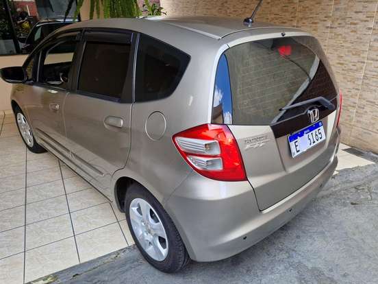 HONDA-FIT-1.4 LX 16V FLEX 4P MANUAL HONDA-FIT-2010
