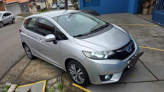 HONDA-FIT-2015