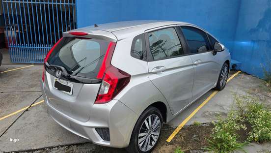 HONDA-FIT-2015