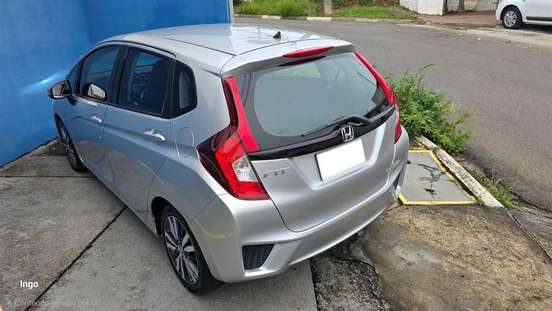 HONDA-FIT-2015