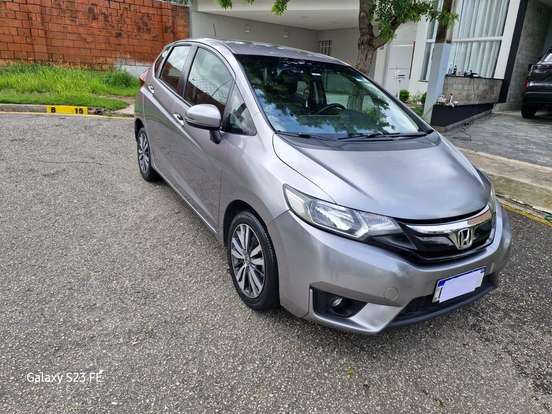 HONDA-FIT-2015