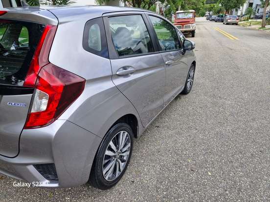 HONDA-FIT-2015