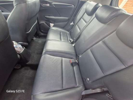 HONDA-FIT-2015