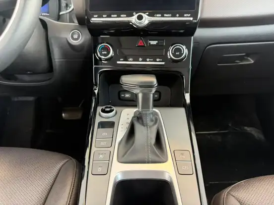HYUNDAI-CRETA-2024