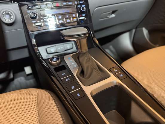 HYUNDAI-CRETA-2024