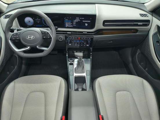 HYUNDAI-CRETA-2025