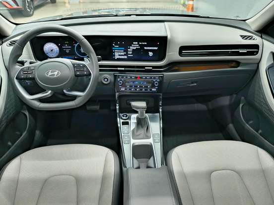 HYUNDAI-CRETA-2025