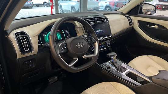 HYUNDAI-CRETA-2023
