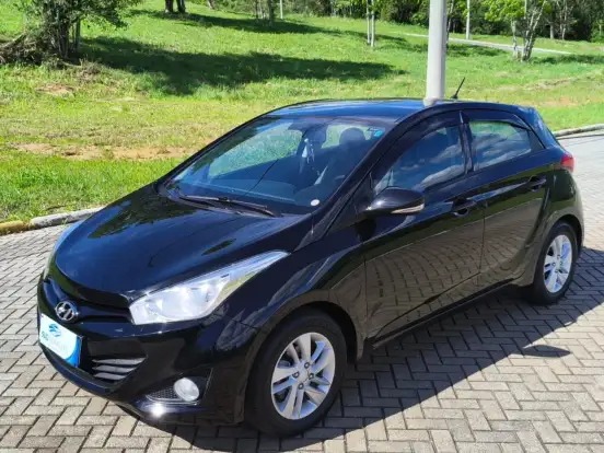 HYUNDAI-HB20-1.6 PREMIUM 16V FLEX 4P MANUAL HYUNDAI-HB20-2013