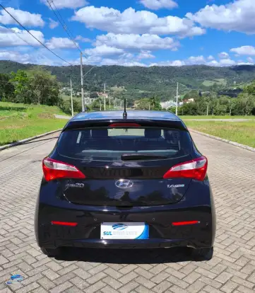 HYUNDAI-HB20-1.6 PREMIUM 16V FLEX 4P MANUAL HYUNDAI-HB20-2013