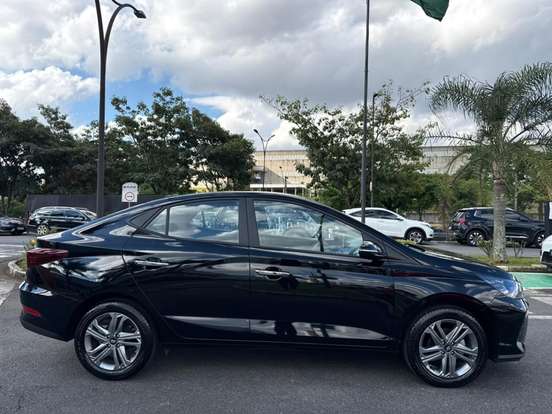 HYUNDAI-HB20S-2025