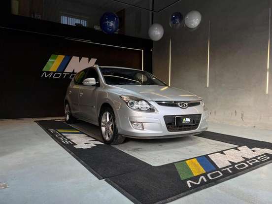 HYUNDAI-I30-2011