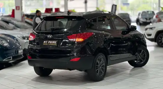 HYUNDAI-IX35-2021