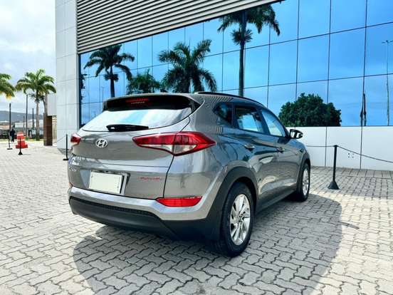 HYUNDAI-TUCSON-2018