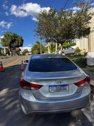 HYUNDAI-ELANTRA-2.0 GLS 16V FLEX 4P AUTOMÁTICO HYUNDAI-ELANTRA-2013