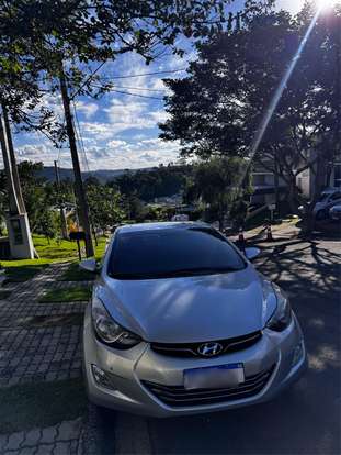 HYUNDAI-ELANTRA-2013