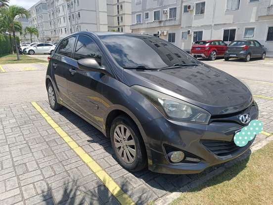HYUNDAI-HB20-2012