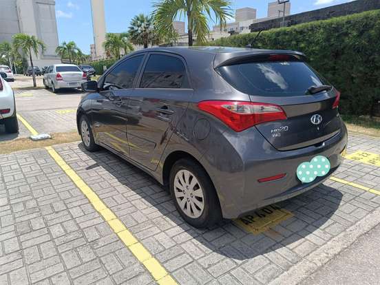 HYUNDAI-HB20-2012
