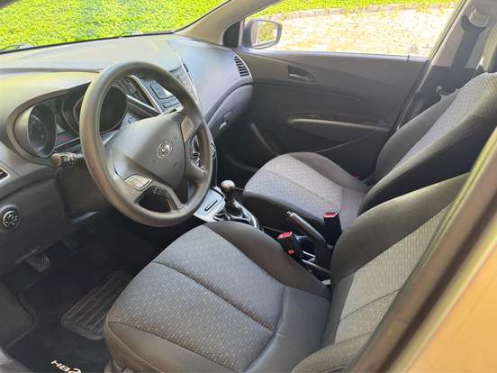 HYUNDAI-HB20-1.0 COMFORT PLUS 12V FLEX 4P MANUAL HYUNDAI-HB20-2017