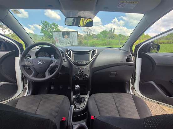 HYUNDAI-HB20-1.6 COMFORT PLUS 16V FLEX 4P MANUAL HYUNDAI-HB20-2019