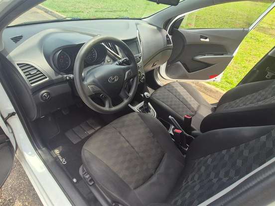 HYUNDAI-HB20-1.6 COMFORT PLUS 16V FLEX 4P MANUAL HYUNDAI-HB20-2019